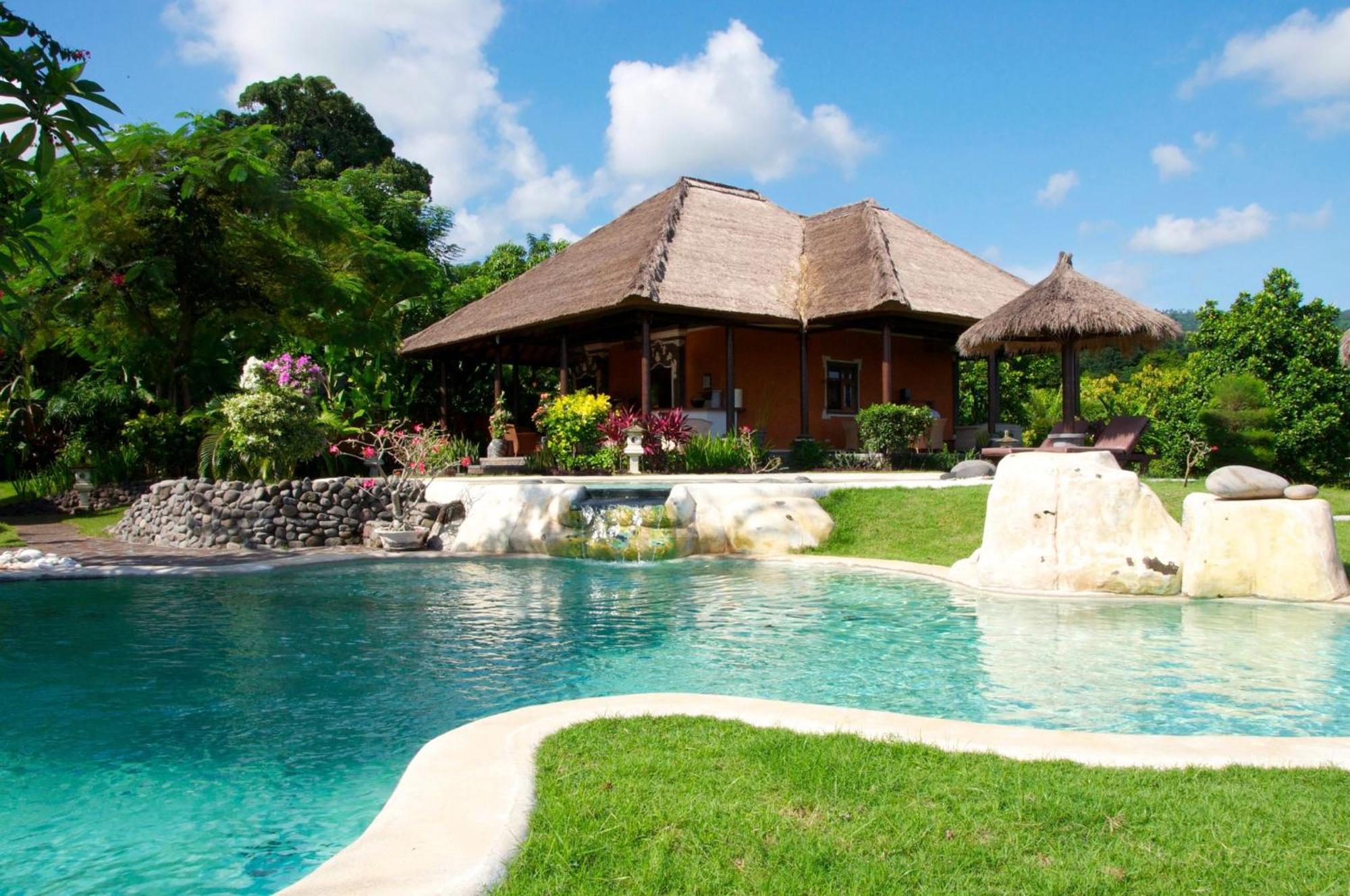 Villa Bali Pondok Jepang 罗威那 外观 照片